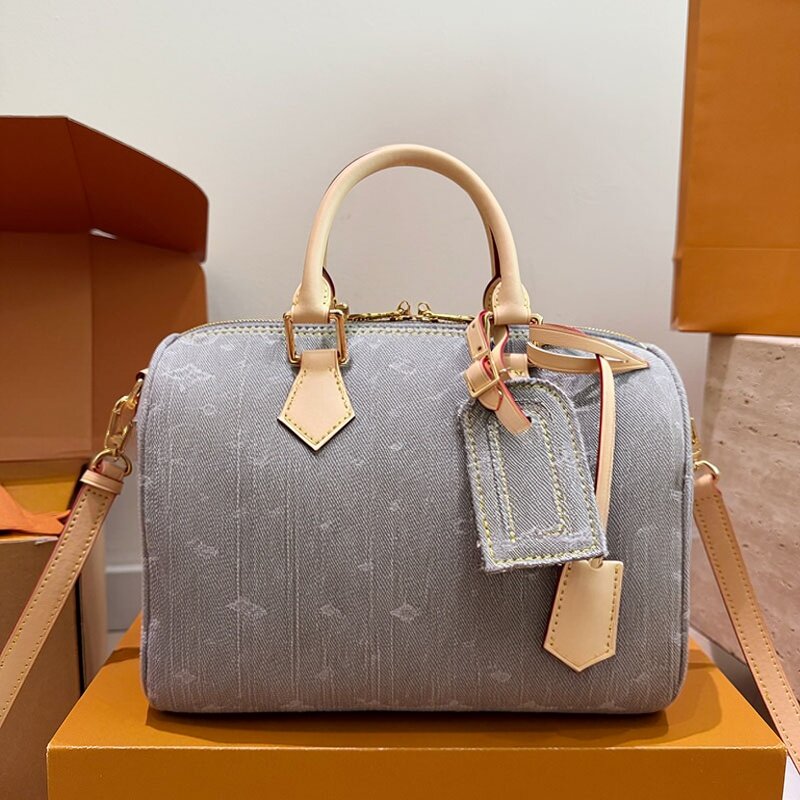 Pillow Designer Grey Denim Jacquard embroidery letters Flower Tote Shoulder Bag Removable Adjustable Leather Strap Crossbody Handbag Large Capacity