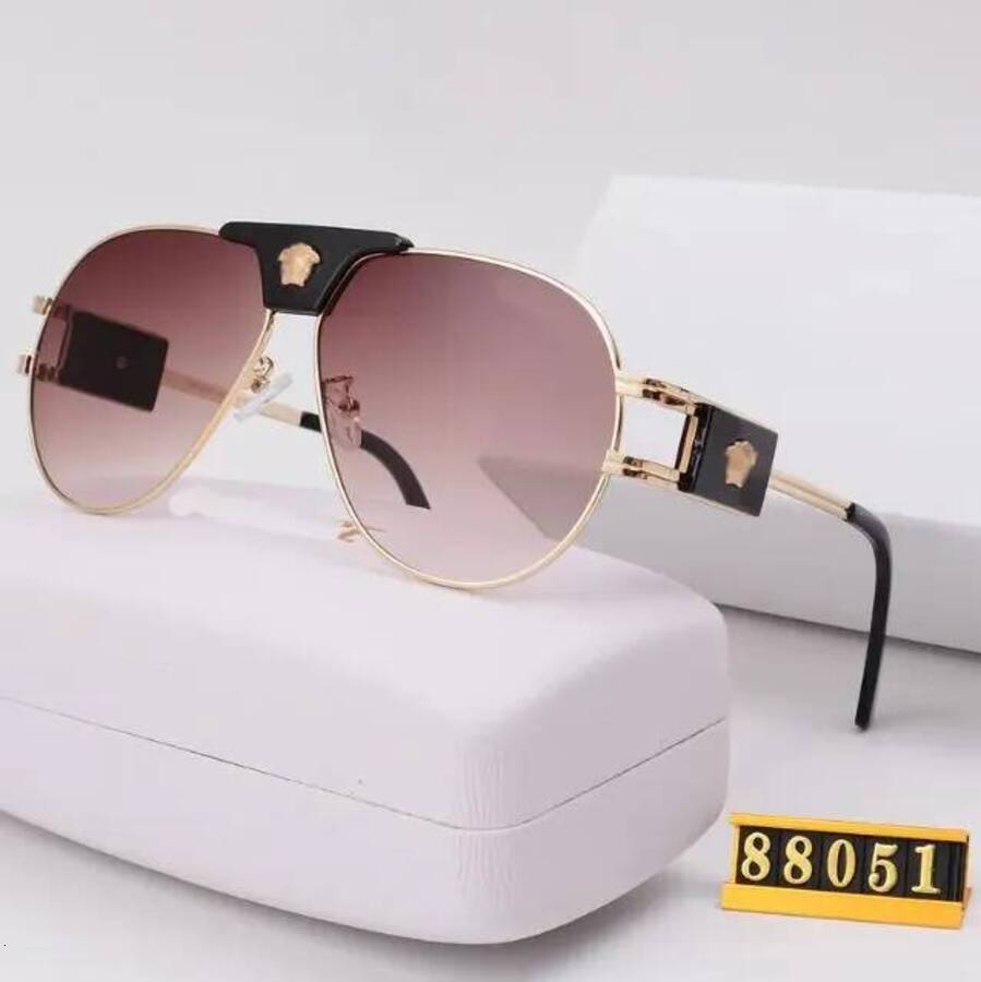 2026 cologne Luxury Fashion Classic For Men Metal Square Gold Frame Uv400 Unisex Designer Vintage Style Attitude Sunglasses Protection perfume Eyewe