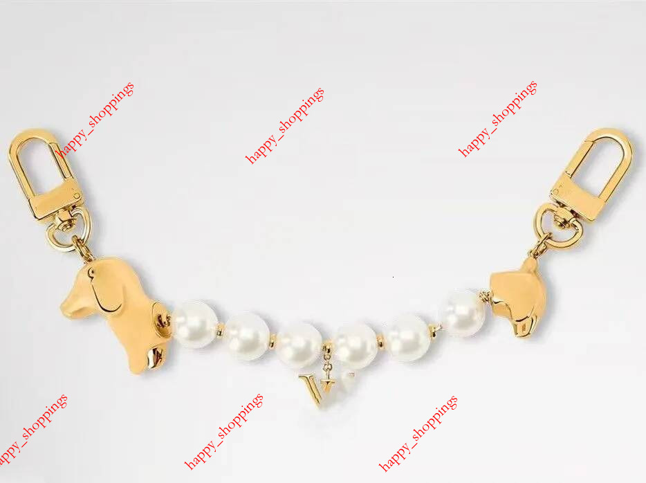 With BOX Fashion Dog Pearl Charm Accessories Designer Bag or Keychain Pendant Gold Decoration Personalized Womens Wallet chain