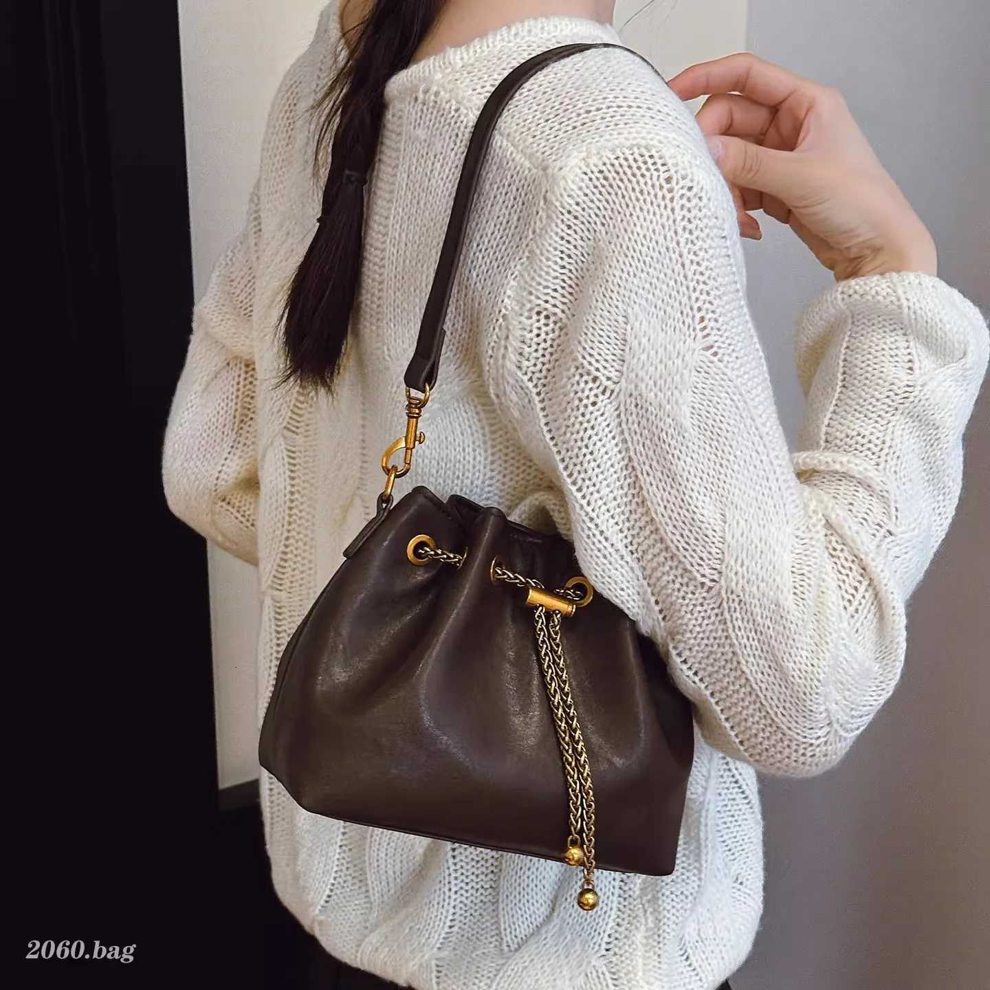 Totes JIAERDI Vintage Chain Drawstring Handbag Women Leather Small Capacity Bucket Bag Fashion High End Luxury Design Shoulder Bag New X261016