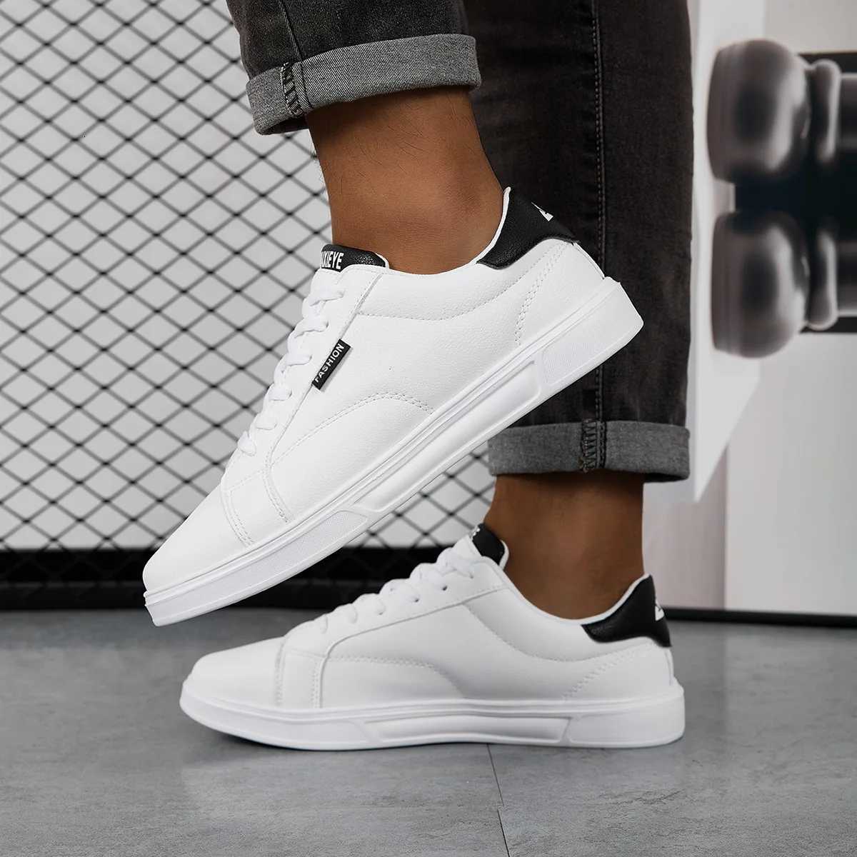 Casual Shoes Men Shoes Comfortable Casual For Women White Leather Sneakers Lightweight Walking Flat Outdoor Sport Running Tennis Zapatillas H261016