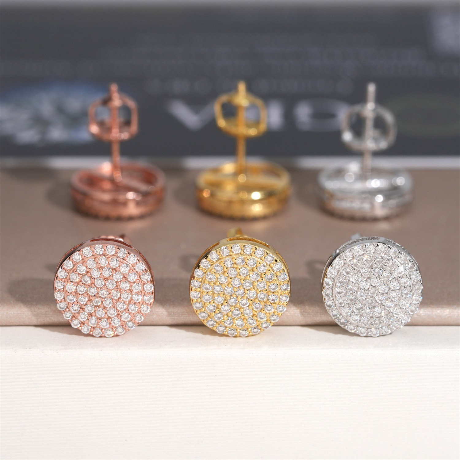 10mm round high-quality earrings, S925 silver fully inlaid with moissanite, passes testing, suitable for men and women