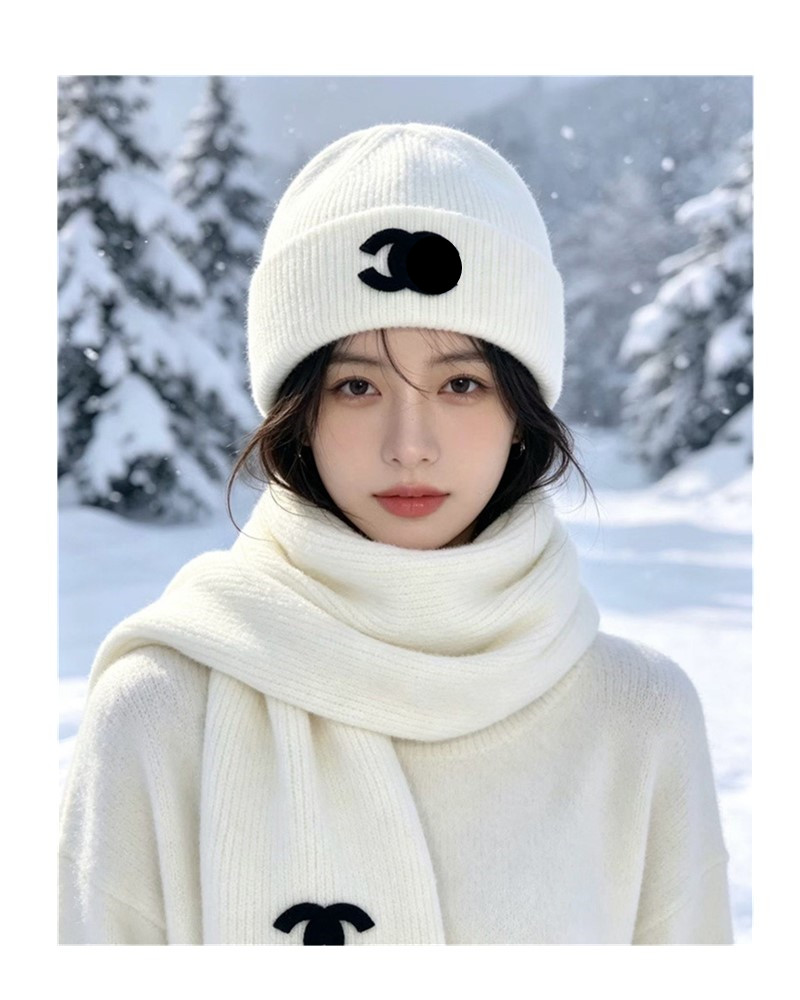 Women Winter 2Pcs Knitted Hat Scarf Set Soft Thick Warm Cuffed Beanie Cap & Neck Scarf, Casual Outdoor Cold Weather Accessories