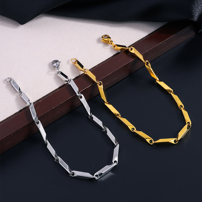 Titanium Gold Silver Melon Seed Stainless Steel Light Luxury High-End Feel Non-Fading Fashion Bracelet For Men And Women