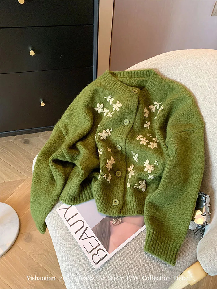 American Vintage Cozy Cardigan Bohemian Flower Embroidery Autumn Winter Prairie Chic Sweater Green Cashmere Top 2000s Aesthetic 261015