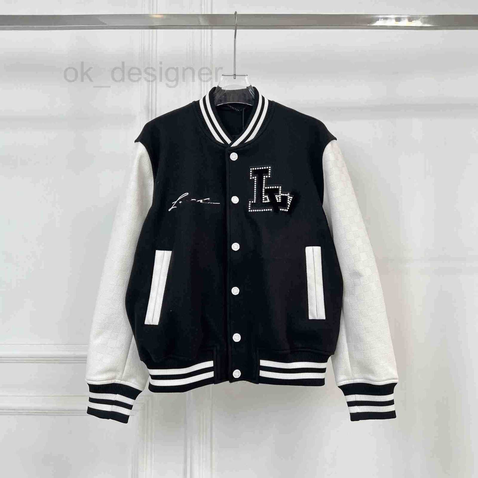 Men's Leather & Faux Leather Designer Splicing color PU leather letter hot stamping baseball jacket for both men and women, high street trendy