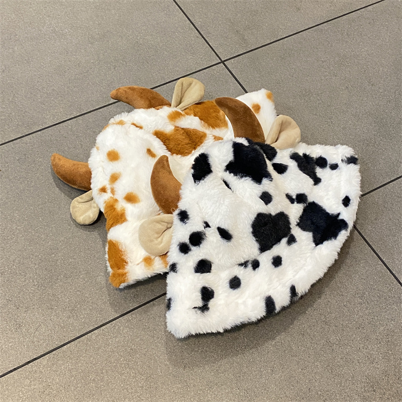 Autumn winter sweet cute student cartoon horn bucket hat for women, Korean style, fashionable, versatile, plush, thickened, and warm
