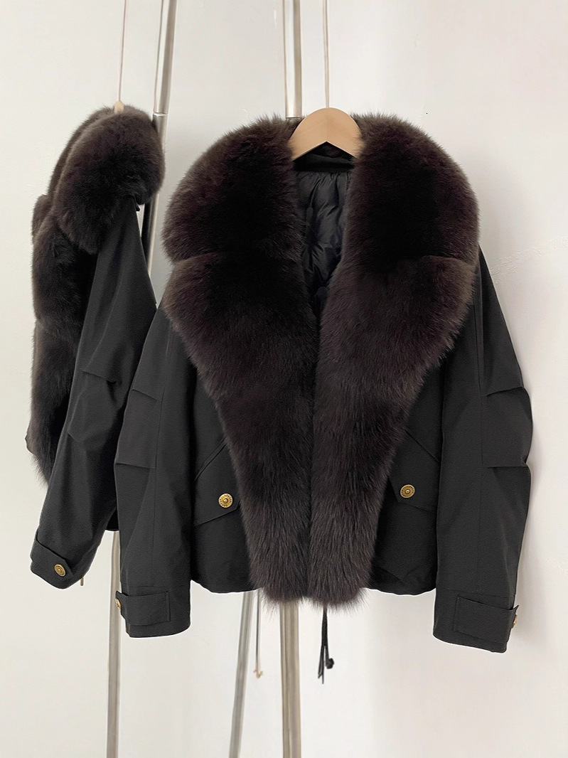 and warm style Fashionable young short parka with large fur collar for women, 2026 winter newdown jacket for women ,