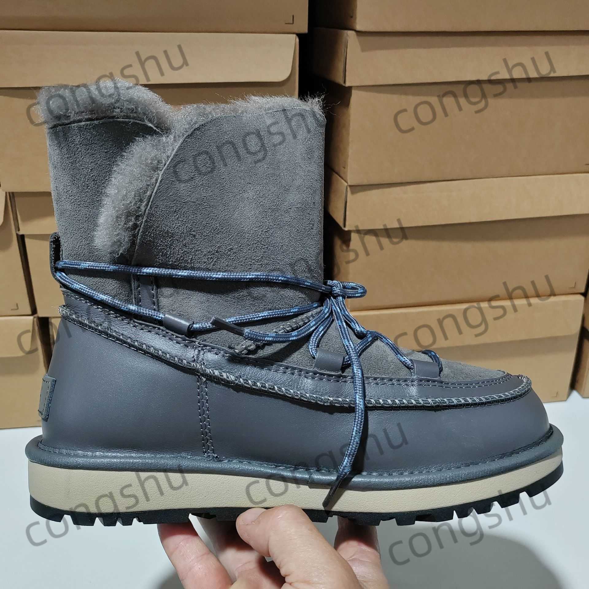 new style, genuine leather and wool, mid-height, flat-soled, sheepskin and fur combined, with laces