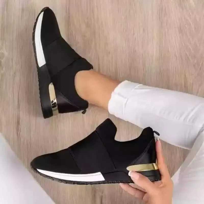 Casual Shoes Women's Sneakers Breathable Mesh 2024 Hot Sale Spring Fashion Casual Comfortable Slip-On Solid Color Ladies Vulcanize Shoes H26101