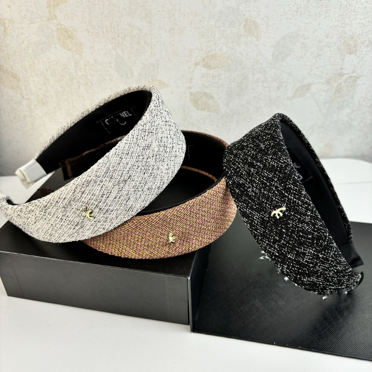 Brand Fashion Women cc Classic Letter Headband Girls High Quality Headband Sports Head Wrap Wide Hair Bands Head Wear Head Scarf Hair Accessories