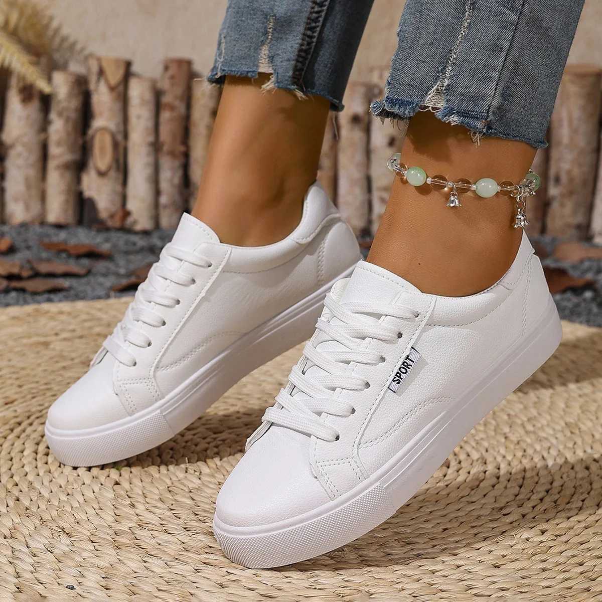 Casual Shoes Flat White Shoes Women's Spring Autumn Bottom Leather Sneakers fashion Casual Lace Up Students College Style Board Shoes Female H2
