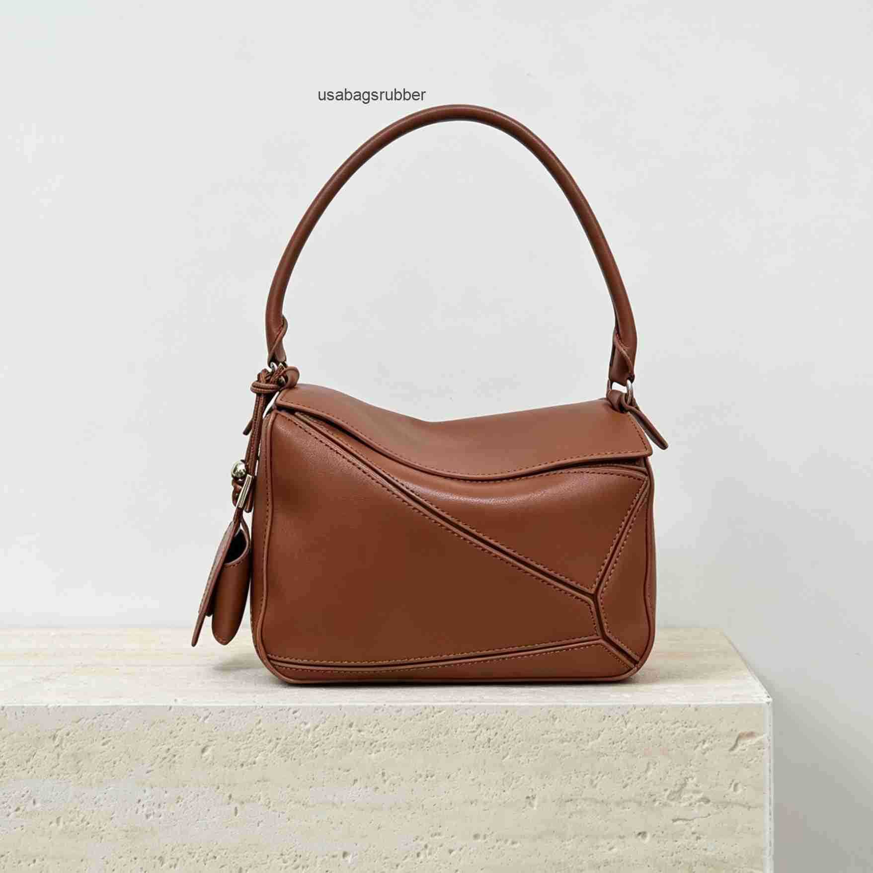 Geometric Panel Women's Bag 2026 Summer New Medium Handbag Ladies Fashion Crossbody Shoulder Bag Geometric Patchwork Design