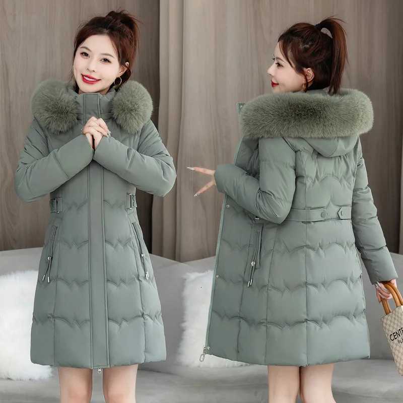 Women's Down Parkas Women's Winter Parka Coat 2025 Hooded Korean Version Lady Down Cotton Jacket Warm Temperament Ladies Cotton Padded Out