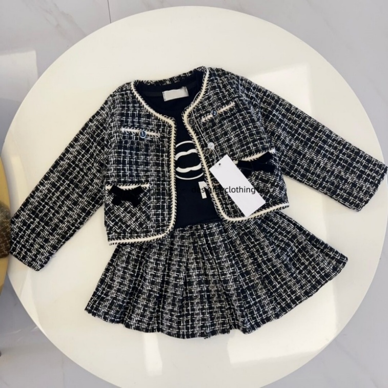 Designer Hoodies Pants Suit Kids Clothes Sets Boys Toddler Hooded Tracksuits Children Girls Loose Pullovers sweatsuits size 90-160cm A3