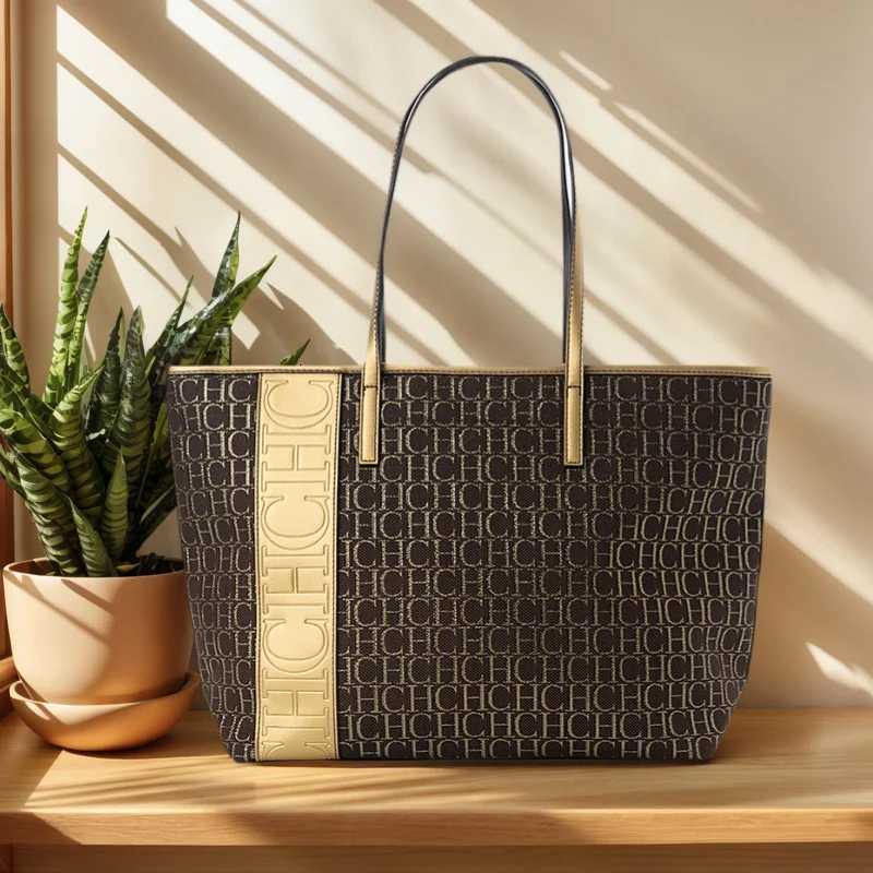 Evening Bags CH Women's Crossbody Bag Classic Design Vintage Hundred Trend Fresh Simple Design Women's Shoulder Bag Business Ladies Handba