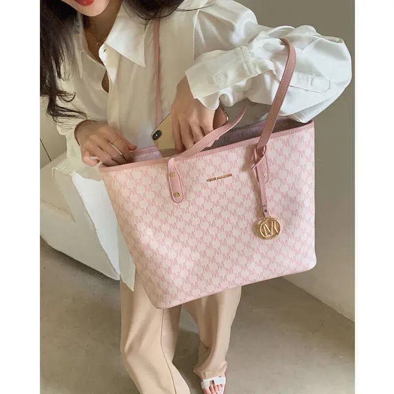 Shoulder Bag fashion New French Cherry Blossom Tote For Women Commuting Niche Ins Handbag Large Capacity Shoulder Bag Single w2 i7