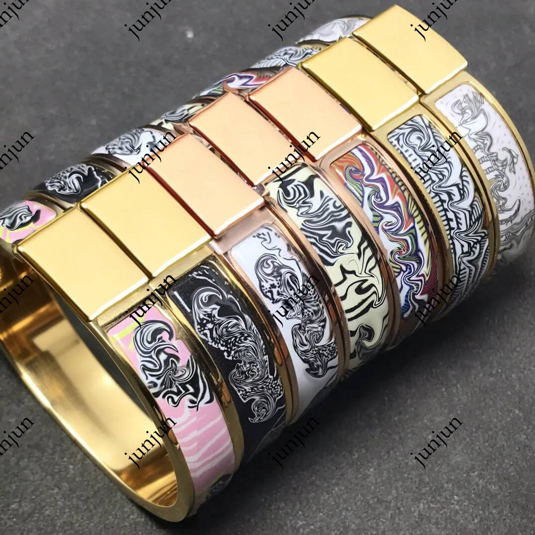 C267Nek3 Bangle Bracelet Women men for Daily Wear Dating Evening Party Wedding Anniversary Birthday Gift High Quality Durable Brass Material Sturdy