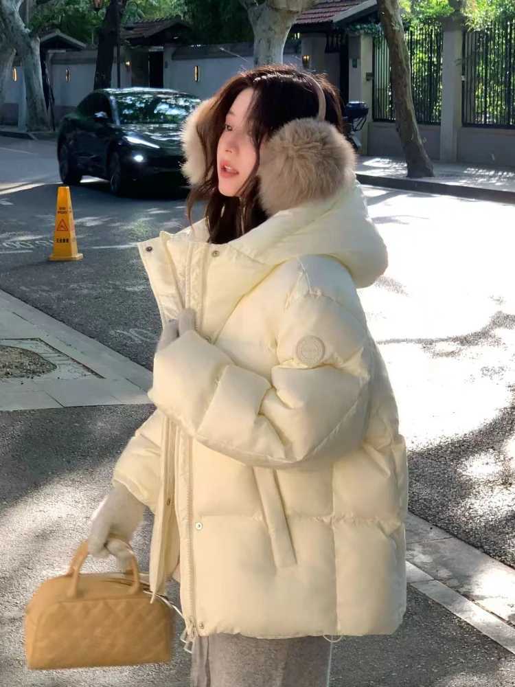Women's Down Parkas Y2K Vintage 2026 Korean Fashion Women Faux Fur Collar Hooded Jackets Winter Warm Cotton Padded Parka Casual Outerwear CoatT