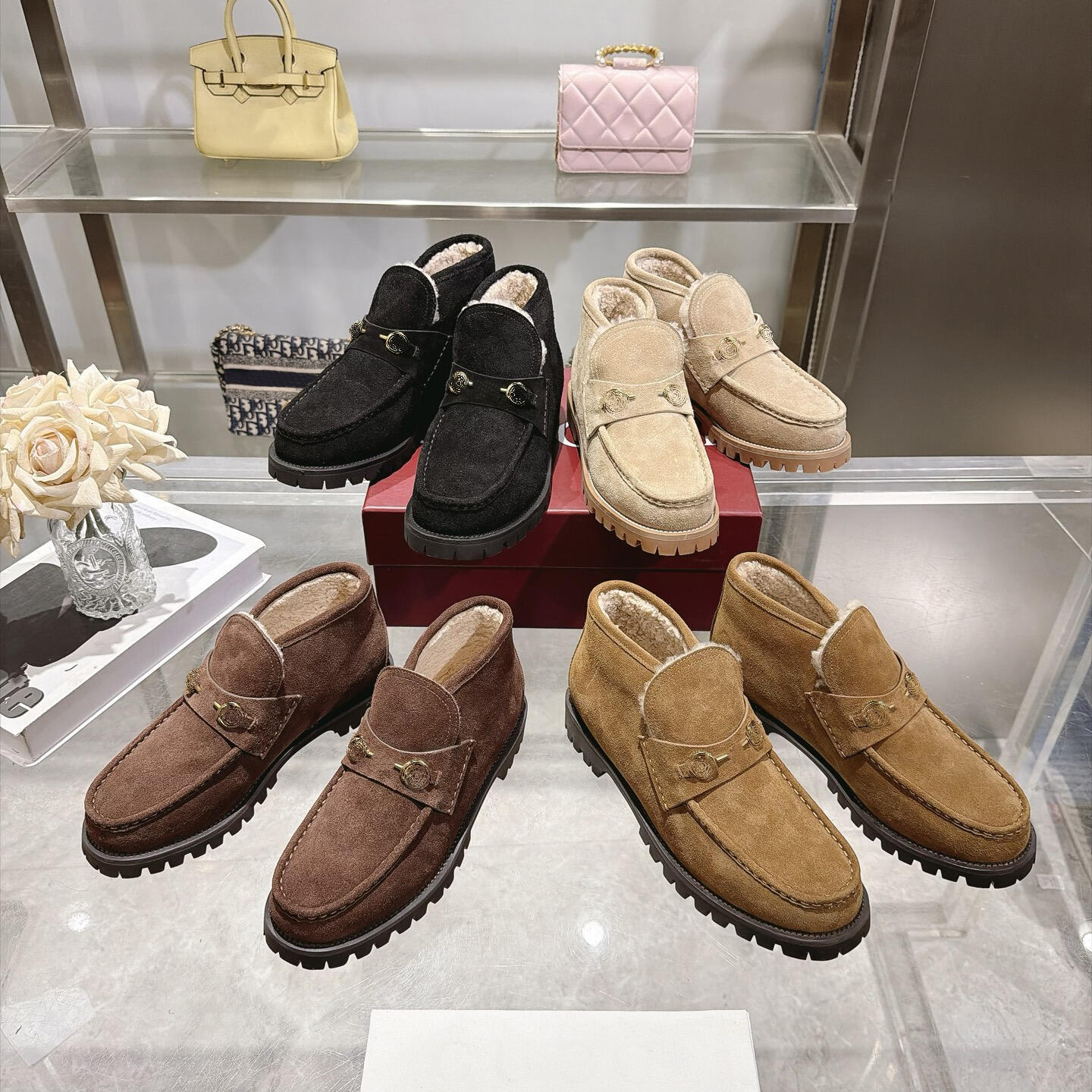 Women Suede Shearling Fur Lining Loafers Ankle Boots Gold Horsebit Platform Chunky Lug Sole Designer Luxury 11 High Quality Casual Warm Modern Charm