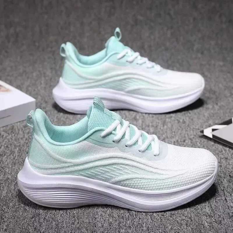 Casual Shoes Casual Running Summer Fashion Anti Slip Hiking Mesh Breathability Athletic Shoe Tennis Woman Trend Woman Sneakers Couple H261016