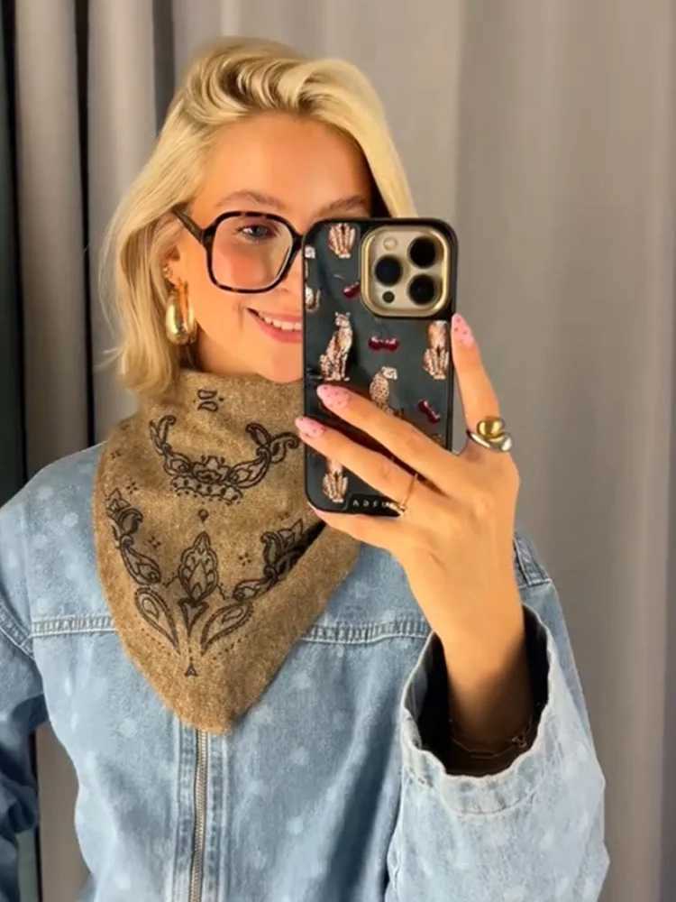 Fashion Printed Knitted Women's Scarf Triangle Shape Soft Breathable Decorative Neck Wrap Chic 2026 Autumn New Daily Ladies Wear S261017A7ET