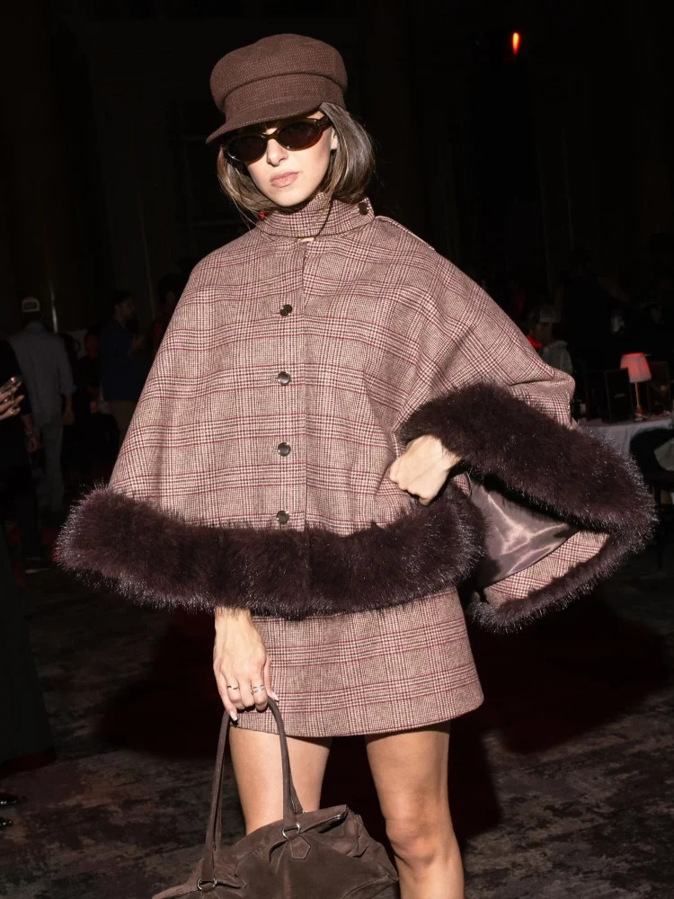 Elegant Plaid Cape Skirt 2 Piece Set Women Chic High Waist Single Breasted Faux Fur Hem Shawl Coat Suit Fall Winter Party Outfit 261016