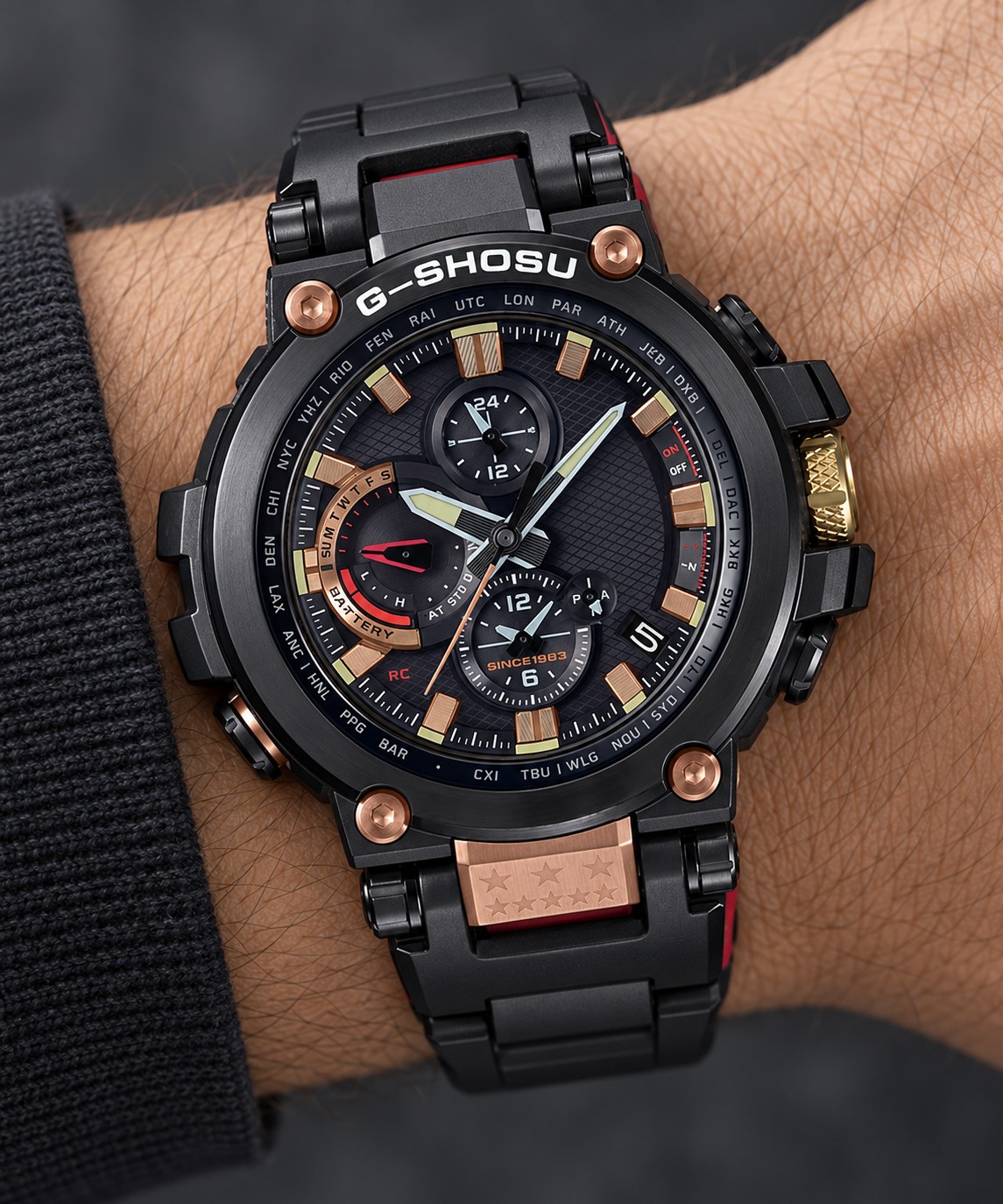 Iced Out Watch Men's Sports Quartz Watch, Stainless Steel Dial, Full-Featured, World Time, Folding Clasp, Oak Series Q3