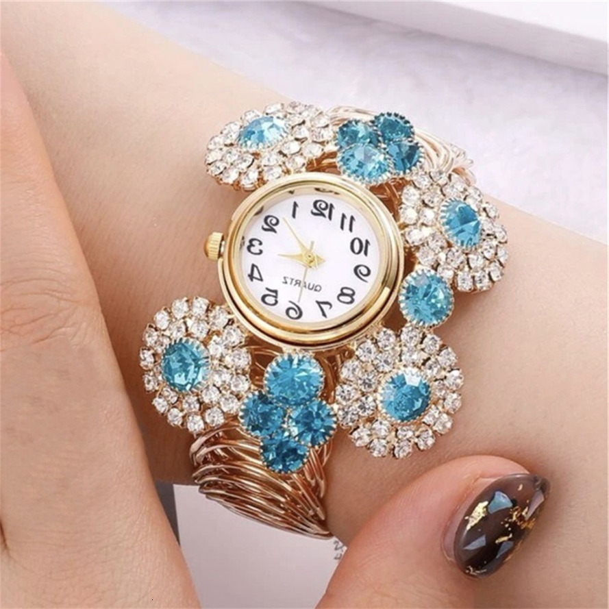st Watch Ladies Quartz 2 Bohemian Style Rhinestone-Embellished Starry Ladies Quartz Sky Elegant Women's Bracelet Watch, Fas ljh654