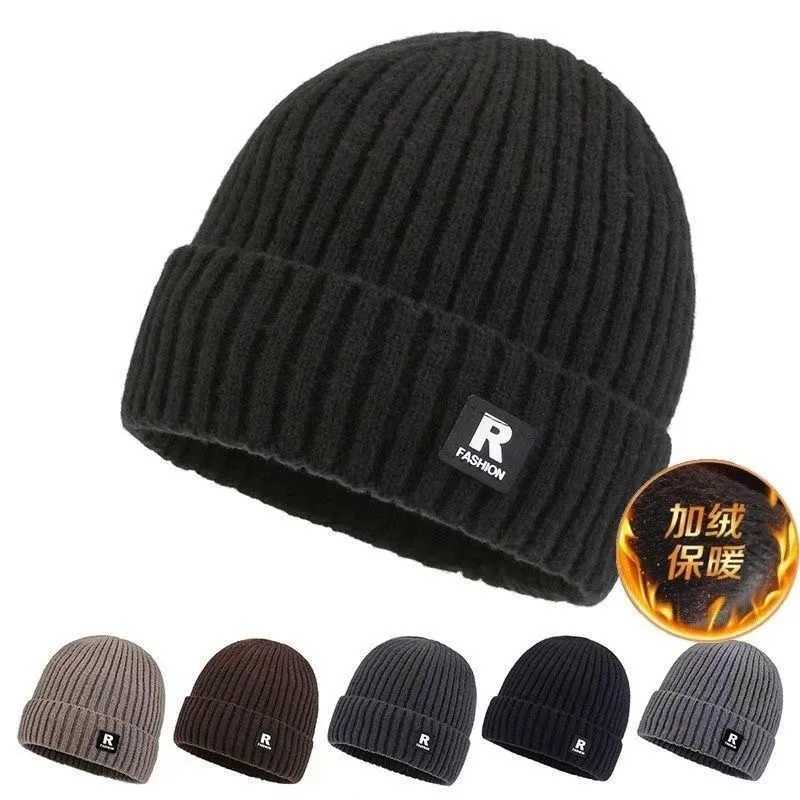 2026New Unisex R Letter Winter Hats Add Fur Lined Men And Women Fashion Warm Beanie Cap Casual Winter Knitted Hats S261017SDGK