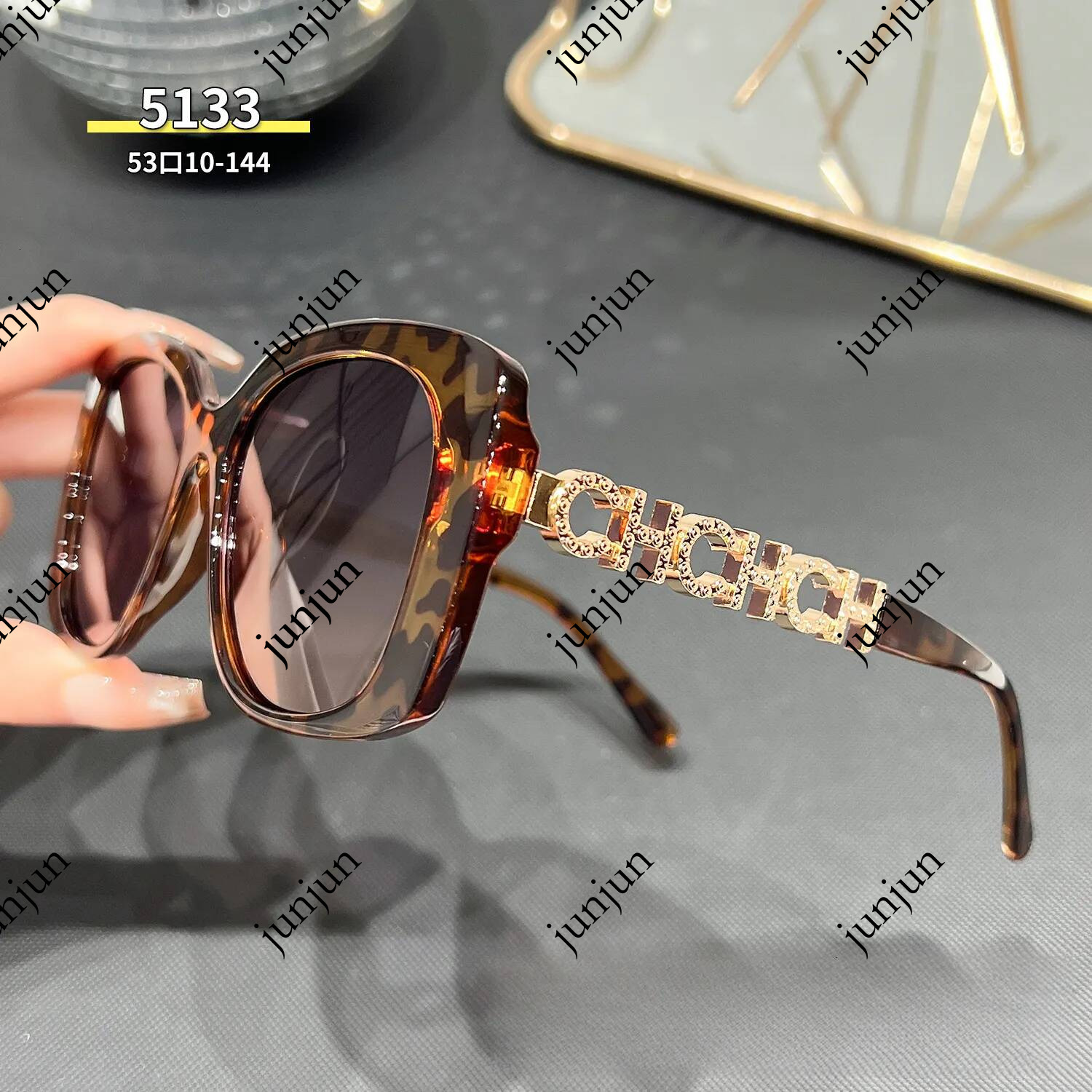 Designer Sunglasses Luxury New Fashionable Women Accessories Trendy Brand Metal Hollow Letter Legs Full Frame Sunscreen Polarized Outdoor Cycling Gl