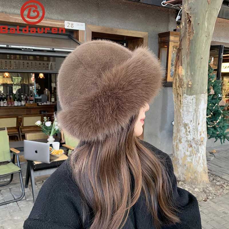 Beanie/Skull Caps 2026 Hot Fashion Hat Women's Winter New Thick Warm Imitation Fur Simple Fisherman's Hat Imitation Mink Fur Ladies Mongol