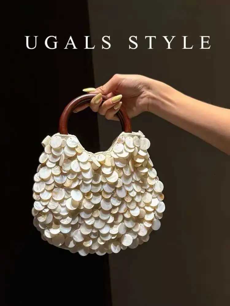 Evening Bags Totes Fashion Shell Handmade Clutch Purse High Quality Women Handbag Wood Handheld Vacation Holiday Beach Bag Crossbody Bag H261016