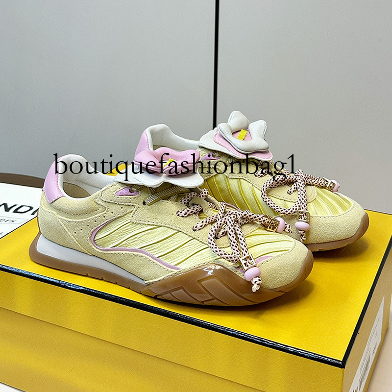 2026 Early Spring New Genuine Leather Women's Shoes, Fashionable Comfortable Casual Lace-Up Low-Top Pink and Purple Sneakers for Women, Wholesa