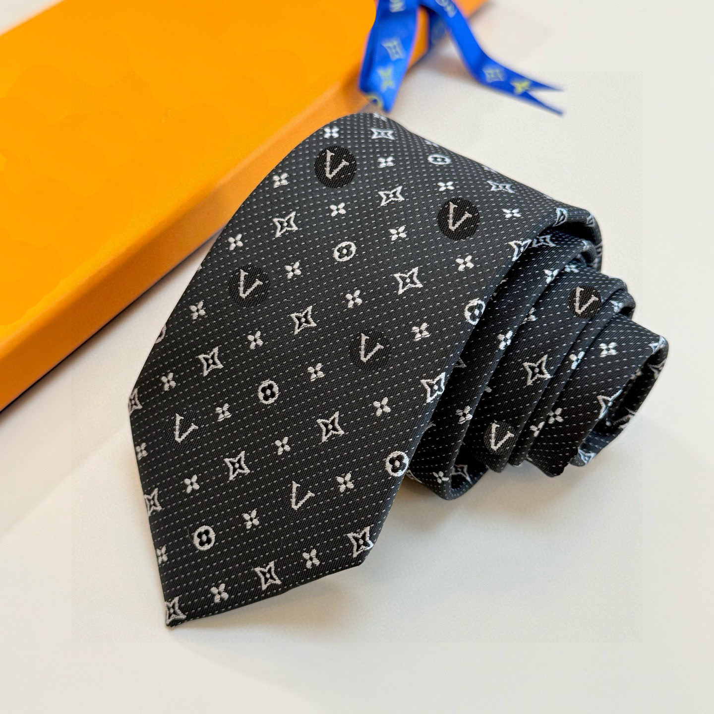 Silk brand ties, luxury ties, new luxurious men's ties, high-end brand ties,business versatile ties, trendy fashion designer handcrafted silk t