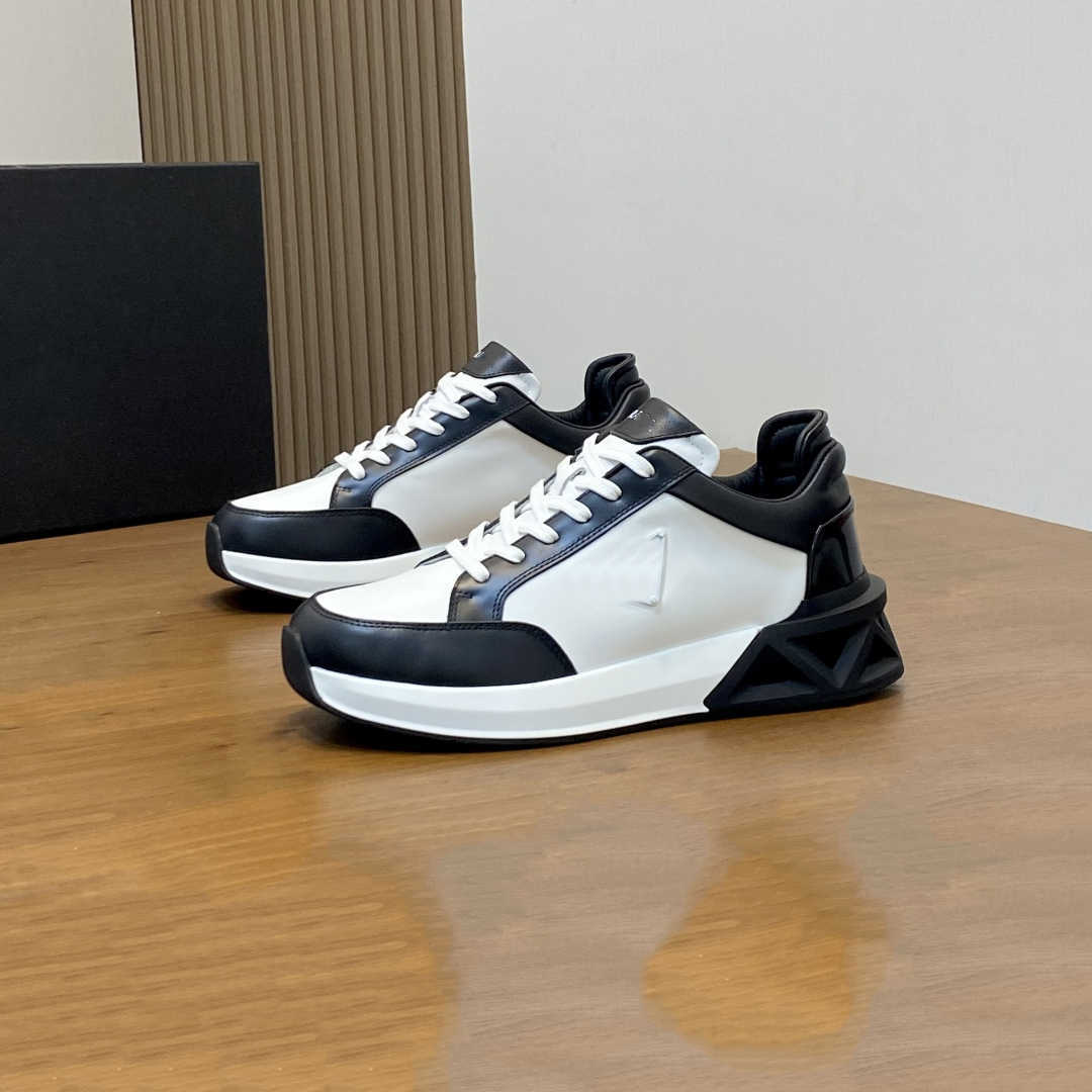 Luxury Mens Black Chunky Dad Sneakers Outdoor Breathable Mesh White Thick Sole Daily Walking Shoes Fashion Platform Casual Sports Shoes 261017
