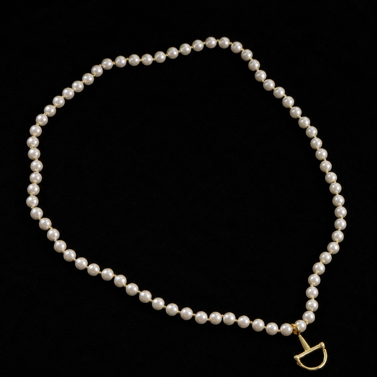 jewellery designer for women end necklace collection letter lightweight luxurious fashionable versatile pendant Cuban link chain Guccara Necklace