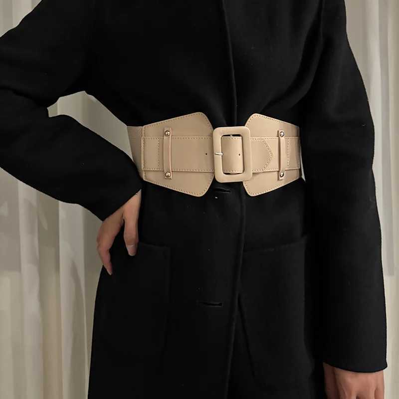Bucket Elastic Blk Corset Square Belt Female Wide Stret Cummeunds Red Designer Belts For Women Punk Gothic Y2K Waisand M261016