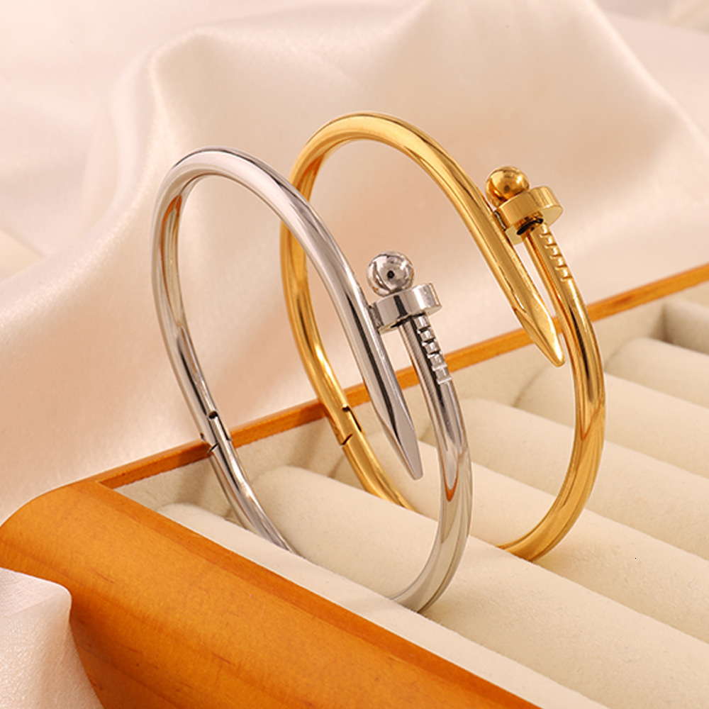 Cross-Border Best-Selling Round Bead Fashionable And Trendy For Women, Non-Fading Titanium Steel High-End Open-Style Bracelet, Wholesale