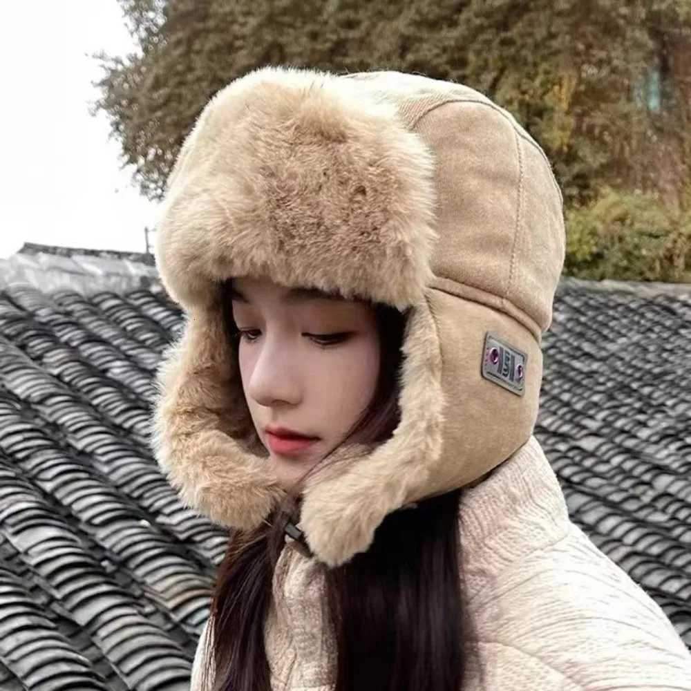 Trapper Hats Fashion Thick Bomber Hat Faux Fur Waterproof Winter Hat with Ear Flaps Keep Warm Russian Cap FemaleT261017