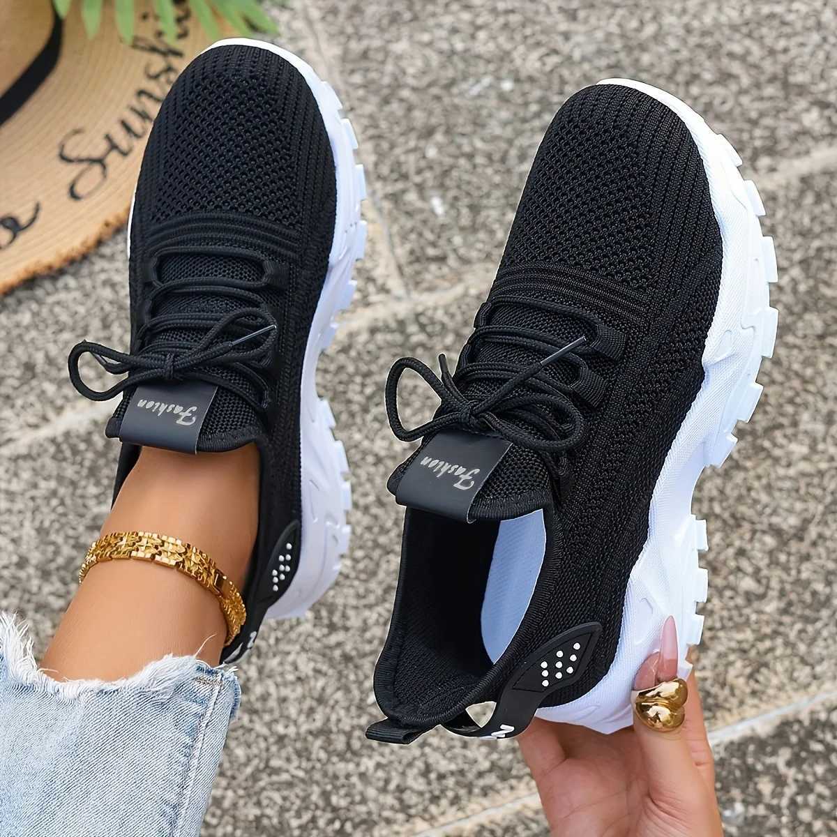 Casual Shoes Breathable Knit Sneakers Fashion Comfortable Slip Resistant Soft Sole Shoes for Men Outdoor Walking H261016