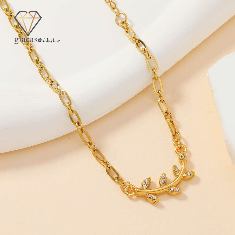 Single 925 Sterling Silver 18K Gold Jewelry Fashionable and Elegant Flower Star Moon Heart DIY Pendant Accessory