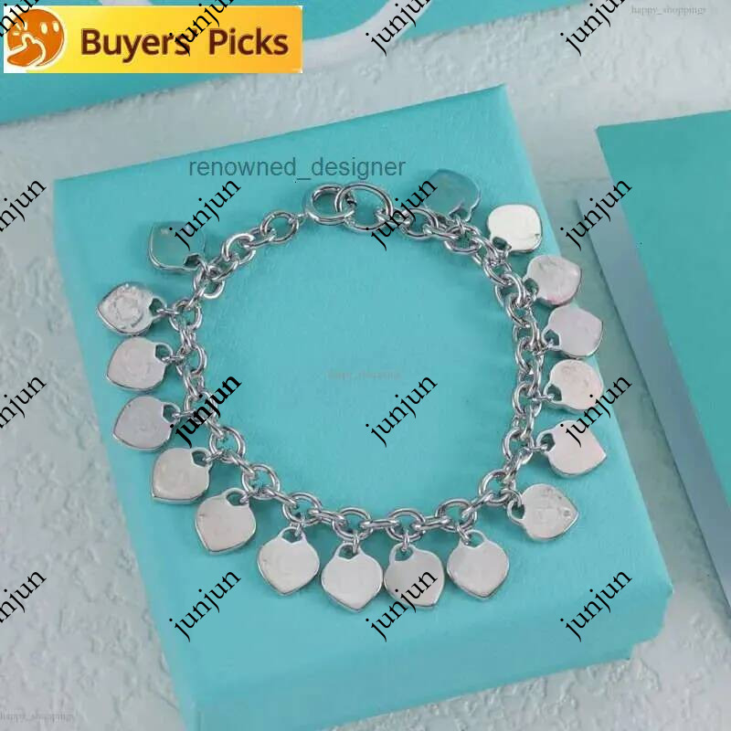 Designer Fashionable Classic Letter Print Heart shaped Bracelet Women's charming bracelet High Quality Jewelry Gift
