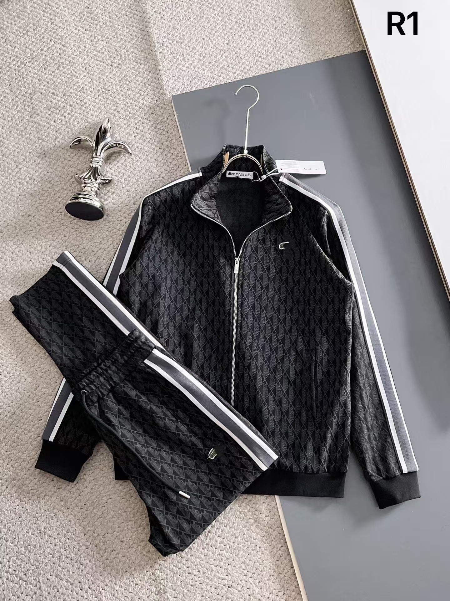 Sporting Tracksuits 2 Piece Set Women Mens Sweatsuit hooded Zipper jacket And Loose pants Casual jacquard 2PCS Jogging Sets Couple Clothes Training