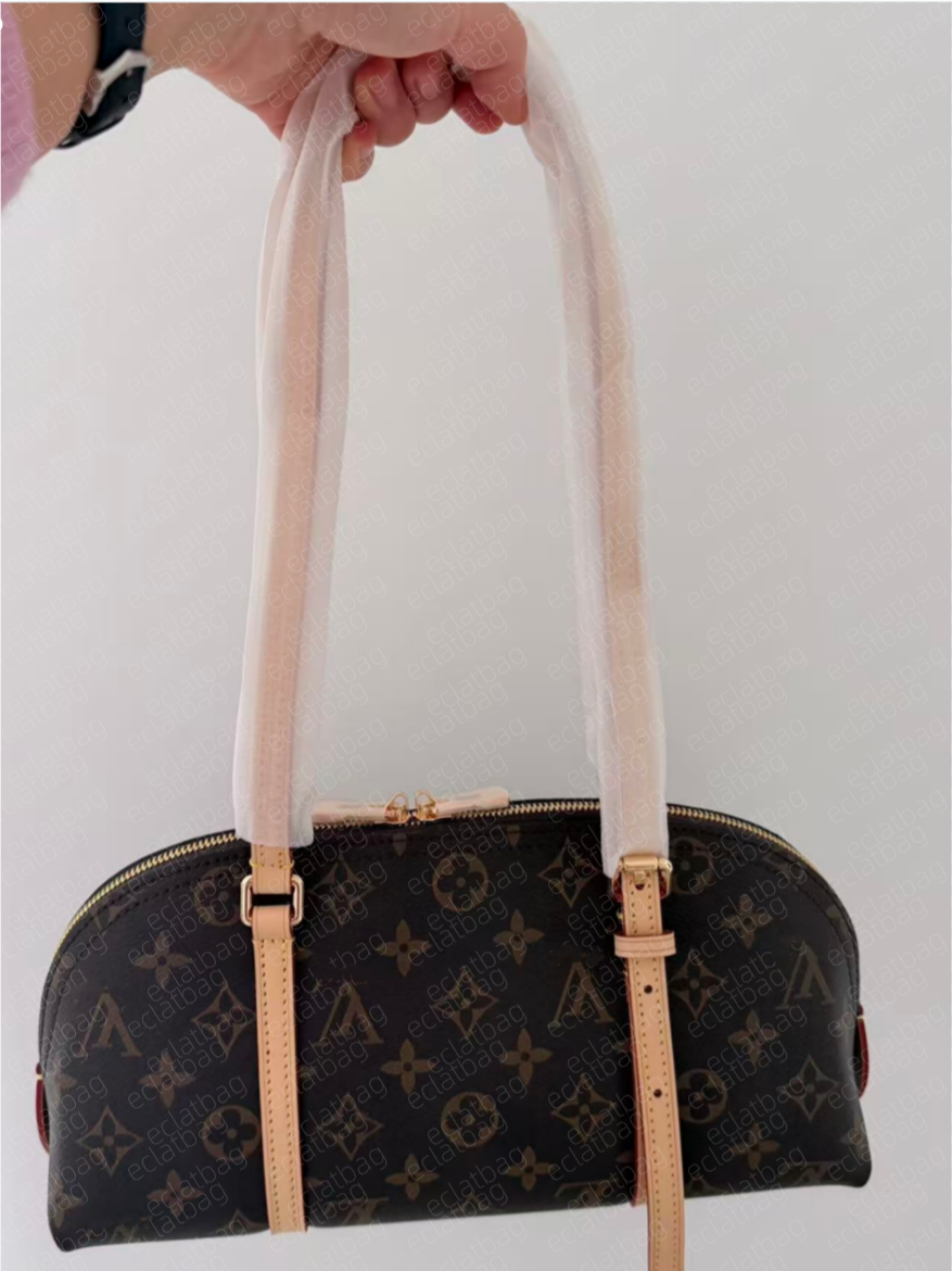designer bag new 2026 women's chain-style crossbody bag in vintage brown PU leather, small shoulder bag for classic evening wear new bags