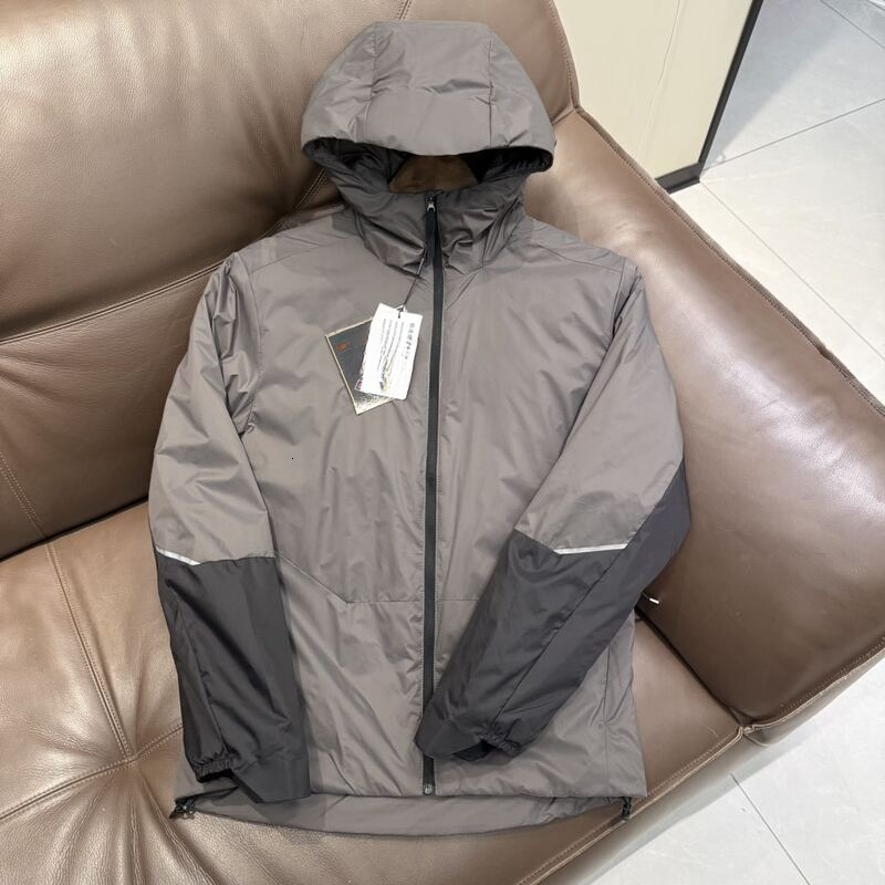 Oncloudds Designer Winter Jacket Mens Coat Winter Puffer Jacket On Clouds Men Designer Winter Men Parka High Quality Coat Fashion Fluffy Down Kids C