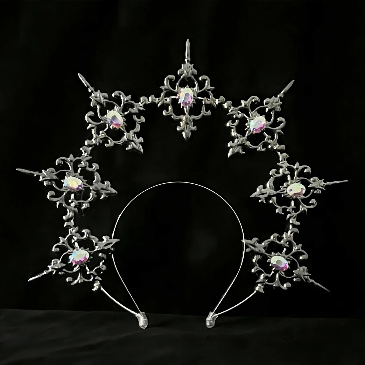 Gothic Lolita Black Rose Devil Feather Wings Goddess Sun Halo Crown Headband Gorgeous Vintage Mary Baroque Tiara Headwear 261017