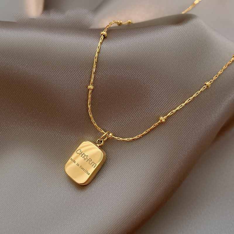 Minimalist Letter Necklace For Women, Titanium Steel Plated With 18K Gold, Light Luxury Niche Versatile Square Pendant Clavicle Chain, Non-Fading