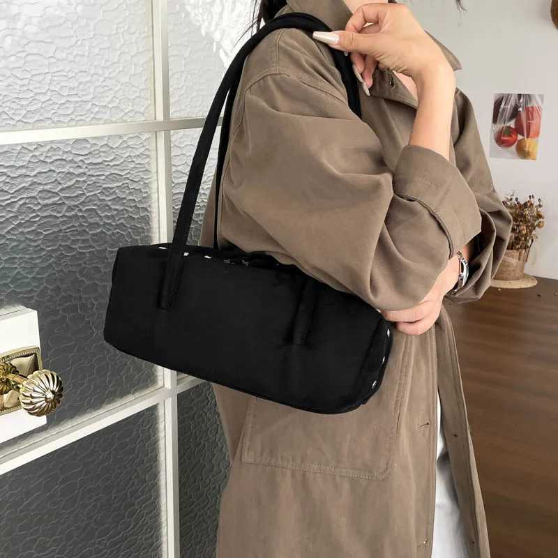 Designer Faux Vintage Totes Suede LEFTSIDE Small Shoder Bag 2026 Winter New Trend Top Handle Wen Solid Color Underarm Handbags J261016