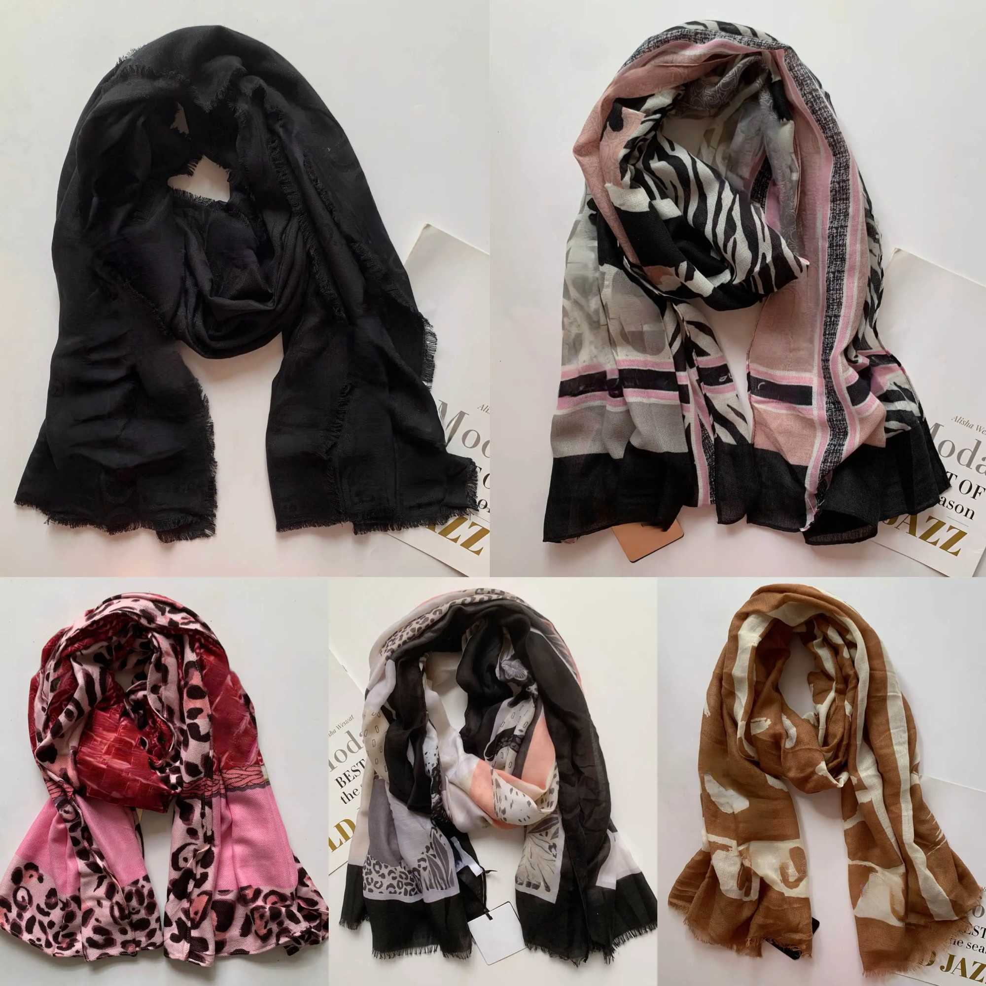 2025 New Italian Original Light Luxury Hot Selling Scarf Letter Printed Dark Pattern Design Sunscreen Silk Scarf Shawl Long S261017Z612